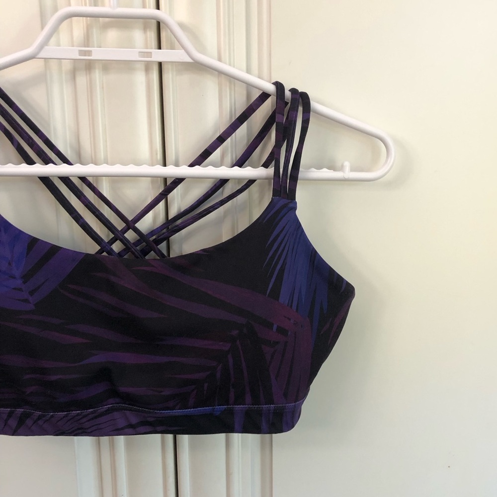 GAPFit women’s sports bra - Picture 2 of 7
